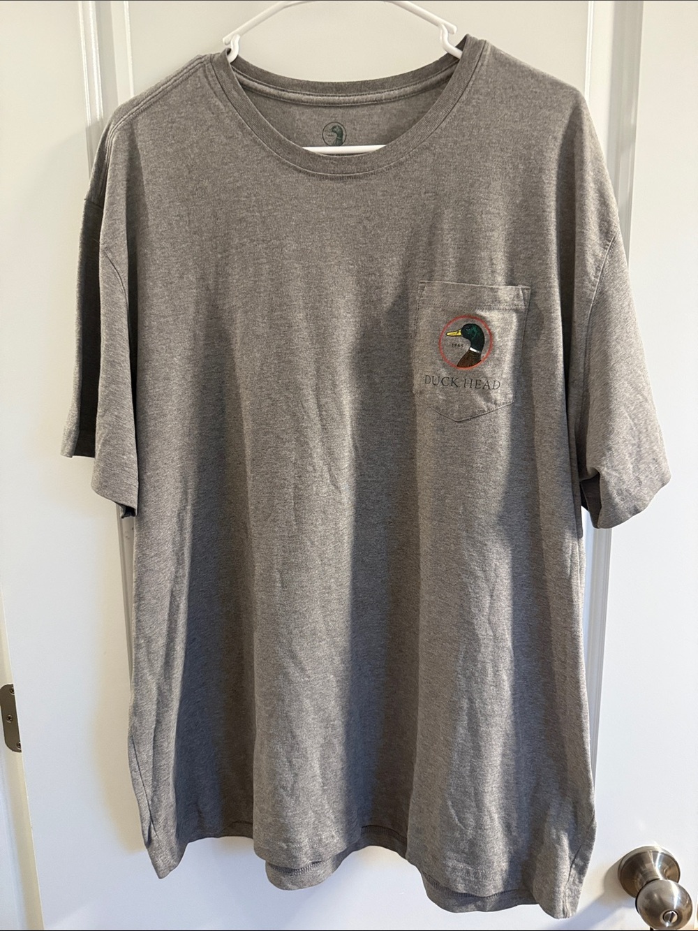🥳5 for $25 BUNDLE Duck Head Gray Cotton Blend Pocket Tee with Duck Logo